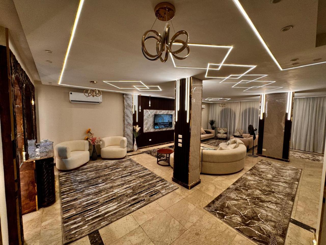 إيجار في التجمع الخامس Vip Luxury Villa Cairo